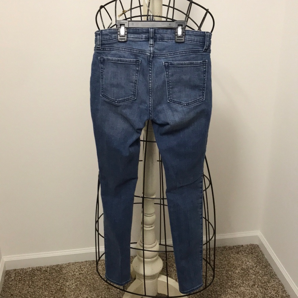 Gap light wash skinny jeans - Picture 2 of 4
